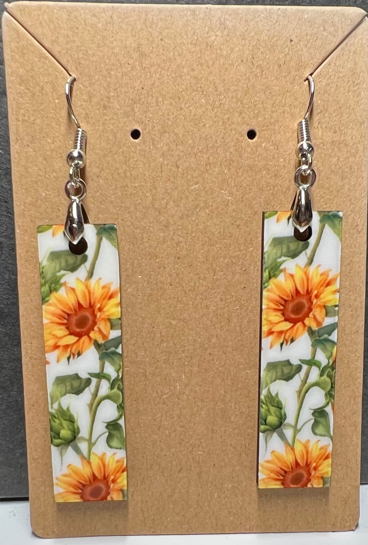 Sunflower White - Bar Earrings